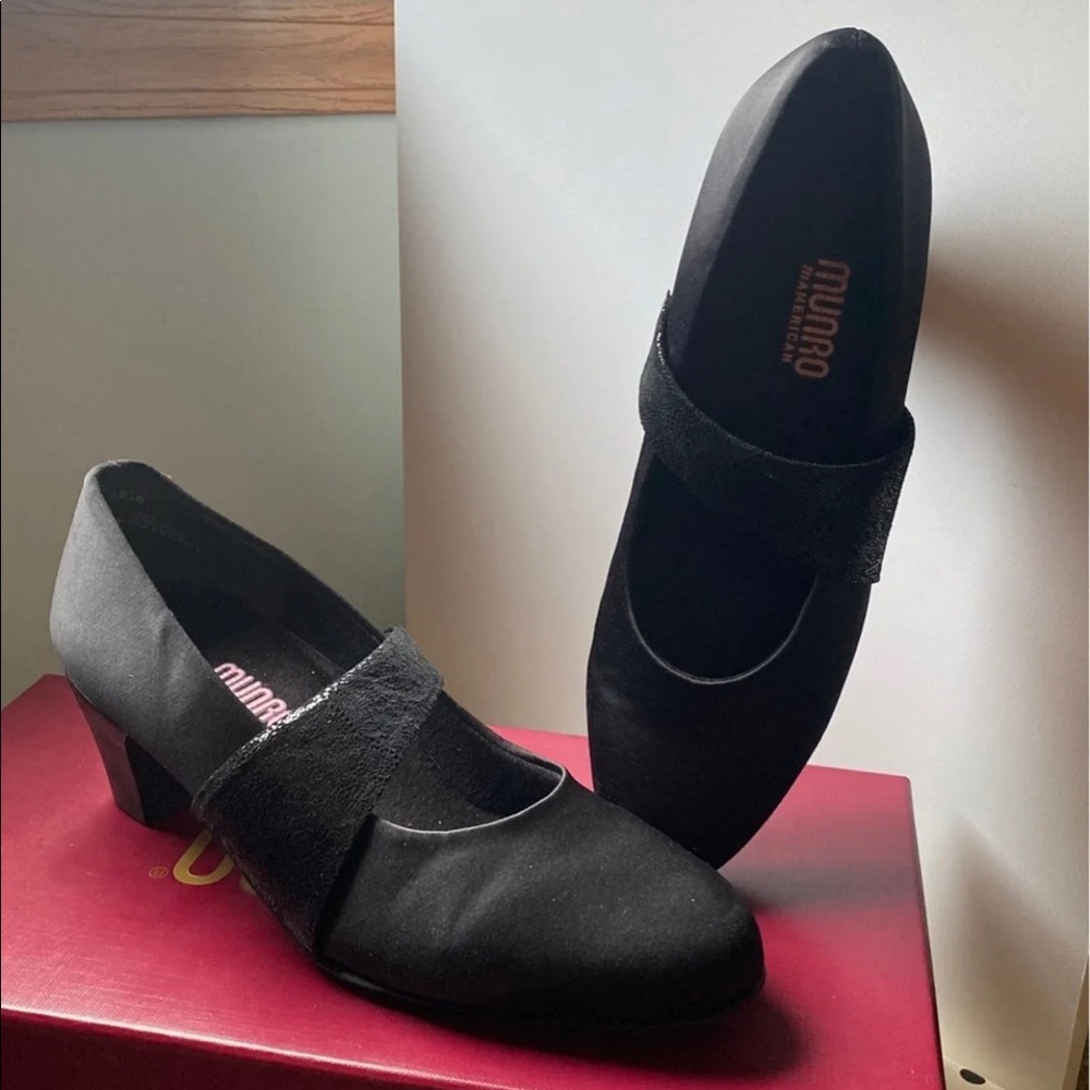 Munro Heels